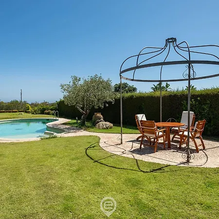 Carrubo Oasis - Swimming Pool & Garden Villa *