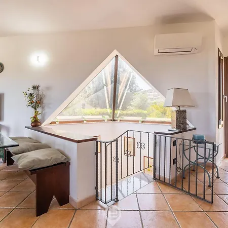 Carrubo Oasis Villa Pula