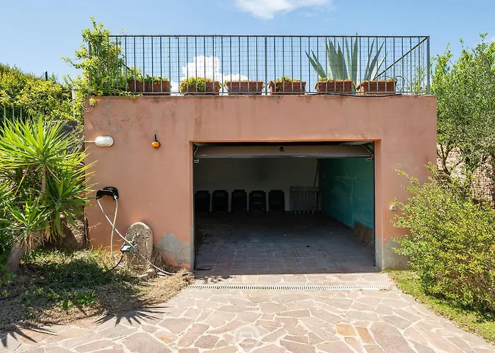 Carrubo Oasis Villa *